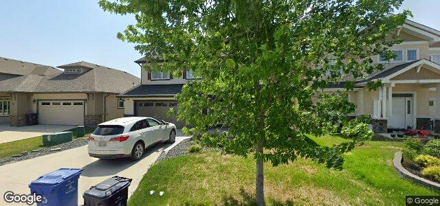 Larawan ng 32 Bluemeadow Road sa Winnipeg, Manitoba
