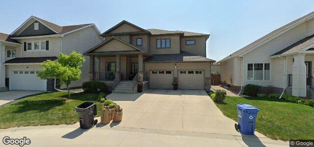 Larawan ng 32 Bridge Lake Drive sa Winnipeg, Manitoba