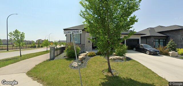 Larawan ng 4 Clear Spring Road sa Winnipeg, Manitoba