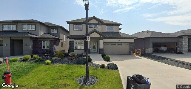 Larawan ng 43 Red Spruce Road sa Winnipeg, Manitoba