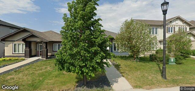 Larawan ng 55 Bellflower Road sa Winnipeg, Manitoba