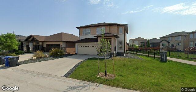 Larawan ng 67 Red Spruce Road sa Winnipeg, Manitoba