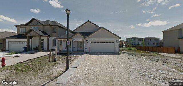 Larawan ng 68 Bluemeadow Road sa Winnipeg, Manitoba