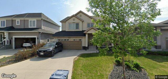 Photo of 7 Red Spruce Road in Winnipeg, Manitoba