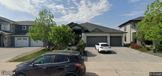 Photo of 83 Water Bend Road in Winnipeg, Manitoba