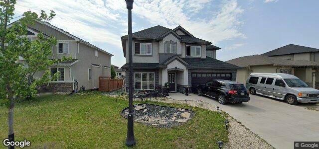 Larawan ng 92 Bluemeadow Road sa Winnipeg, Manitoba