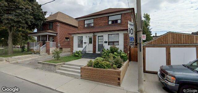 Larawan ng 111 Rowntree Avenue sa Winnipeg, Manitoba