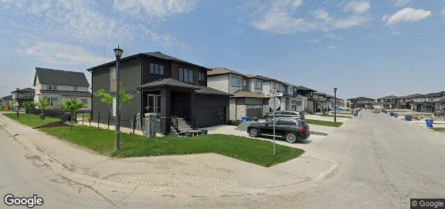 Larawan ng 2 Edge Park Crescent sa Winnipeg, Manitoba