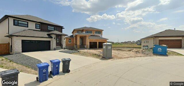 320 Willow Creek Road（加拿大曼尼托巴省温尼伯市）房屋照片