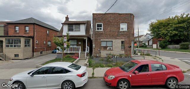 Larawan ng 42 Rowntree Avenue sa Winnipeg, Manitoba