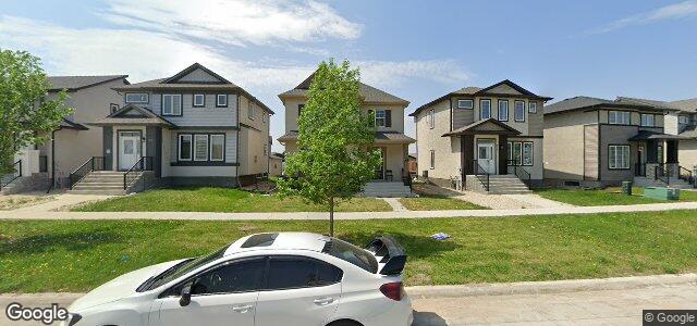 Photo of 421 Bridge Lake Drive in Winnipeg, Manitoba