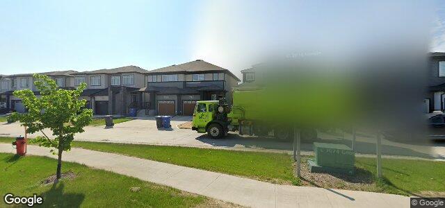 Larawan ng 790 Bridge Lake Drive sa Winnipeg, Manitoba