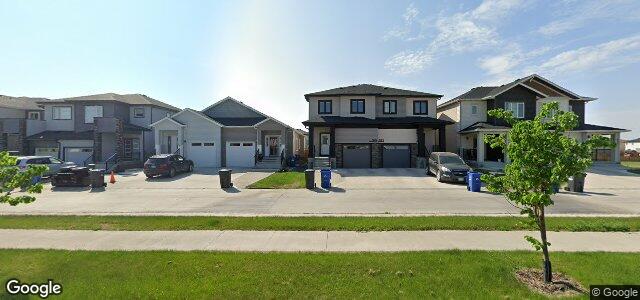 818 Bridge Lake Drive（加拿大曼尼托巴省温尼伯市）房屋照片