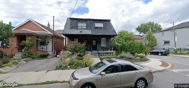 Larawan ng 90 Rowntree Avenue sa Winnipeg, Manitoba