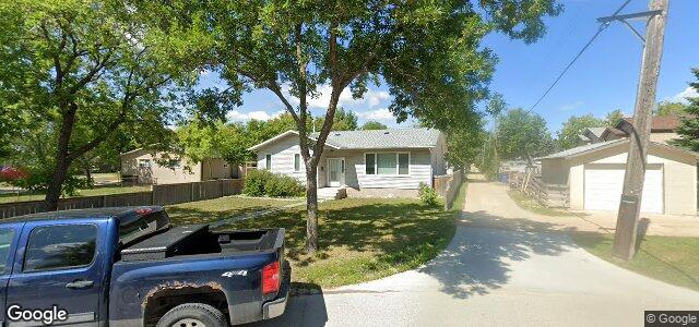 Larawan ng 11 Tentler Street sa Winnipeg, Manitoba