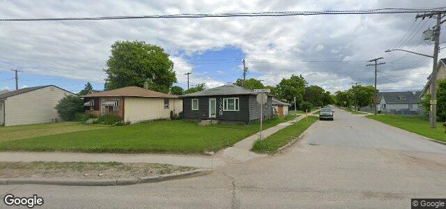 Larawan ng 1739 King Edward Street sa Winnipeg, Manitoba