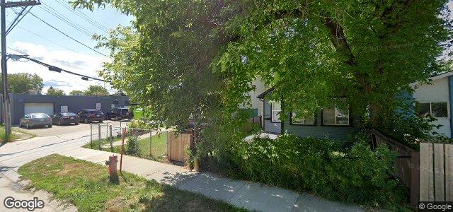 Larawan ng 1806 Elgin Avenue W sa Winnipeg, Manitoba
