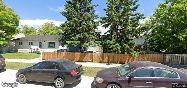 Larawan ng 1813 Alexander Avenue sa Winnipeg, Manitoba