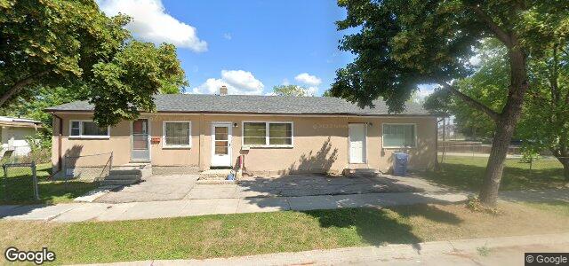 Larawan ng 1815 Legion Avenue sa Winnipeg, Manitoba