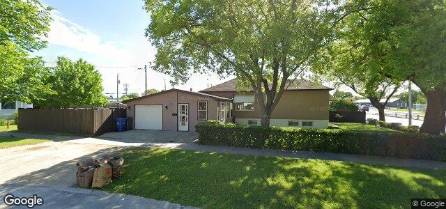 Larawan ng 1815 Notre Dame Avenue sa Winnipeg, Manitoba