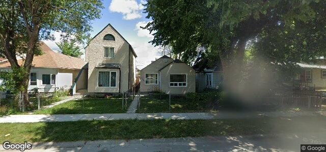 Photo of 1817 Elgin Avenue W in Winnipeg, Manitoba