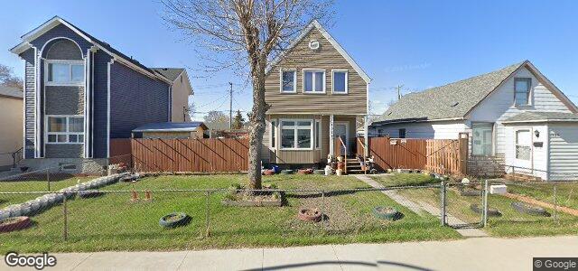Larawan ng 1822 Ross Avenue W sa Winnipeg, Manitoba