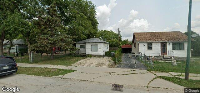 Larawan ng 1835 Midmar Avenue sa Winnipeg, Manitoba