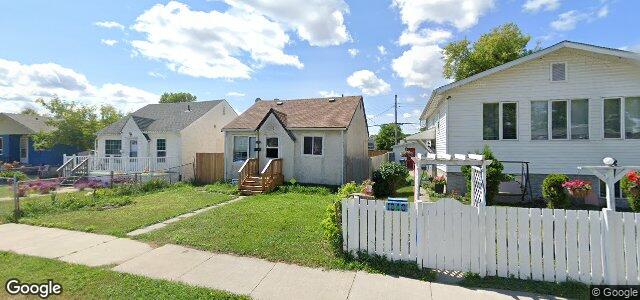 Larawan ng 1836 Elgin Avenue W sa Winnipeg, Manitoba