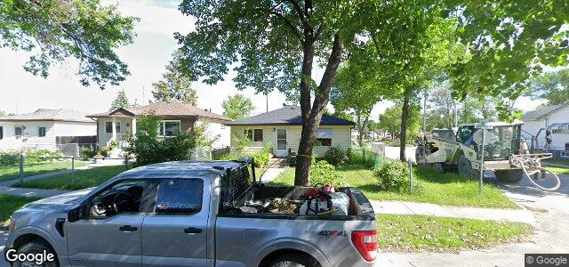 Larawan ng 1839 Legion Avenue sa Winnipeg, Manitoba