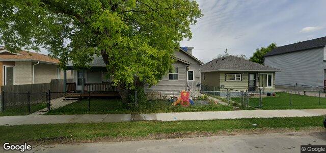 Larawan ng 1865 Alexander Avenue sa Winnipeg, Manitoba