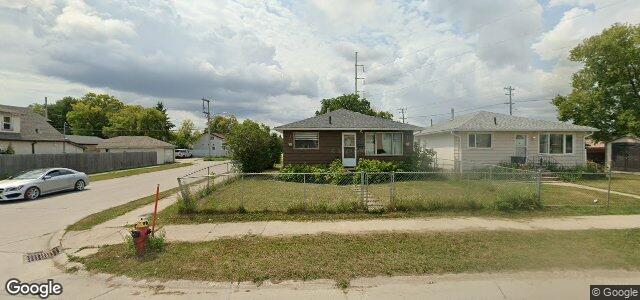 Larawan ng 1866 Elgin Avenue W sa Winnipeg, Manitoba