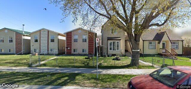 Larawan ng 1869 Ross Avenue W sa Winnipeg, Manitoba