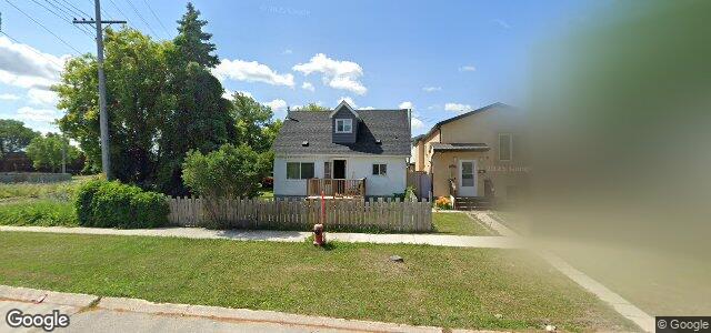 Larawan ng 1880 Bannatyne Avenue W sa Winnipeg, Manitoba