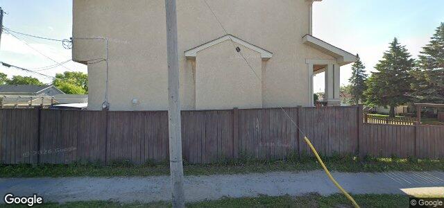 Larawan ng 1911 Mcdermot Avenue W sa Winnipeg, Manitoba