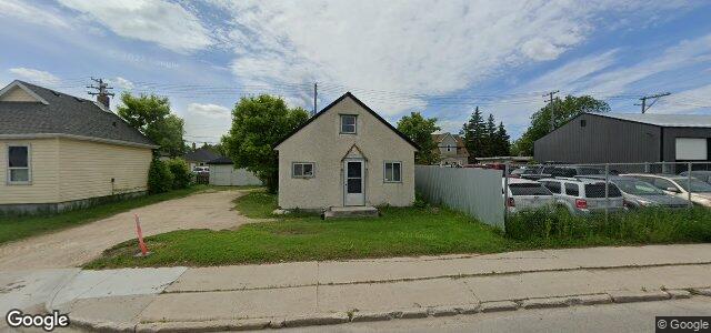 Larawan ng 1932 Logan Avenue sa Winnipeg, Manitoba