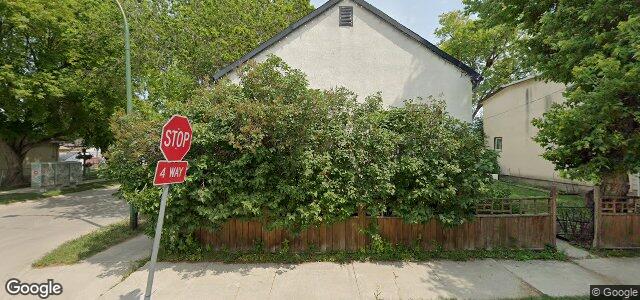 Larawan ng 1947 Elgin Avenue W sa Winnipeg, Manitoba