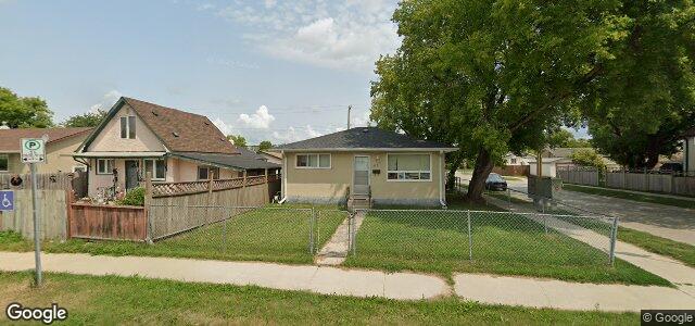 Larawan ng 1951 Elgin Avenue W sa Winnipeg, Manitoba