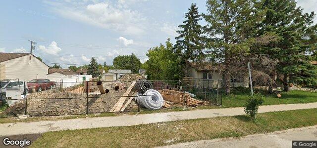 Larawan ng 1979 Elgin Avenue W sa Winnipeg, Manitoba