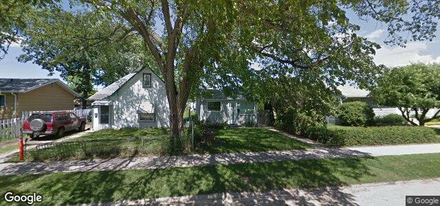 Larawan ng 1985 Elgin Avenue W sa Winnipeg, Manitoba