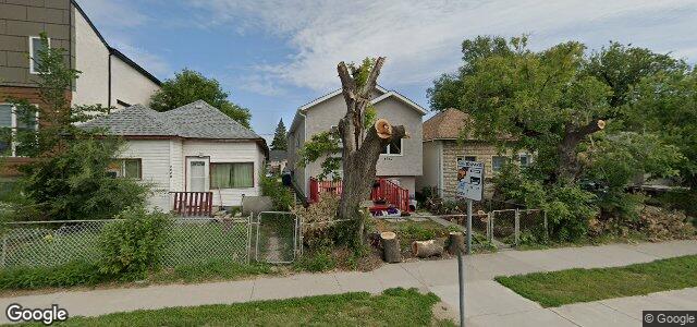 Larawan ng 1987 Notre Dame Avenue sa Winnipeg, Manitoba