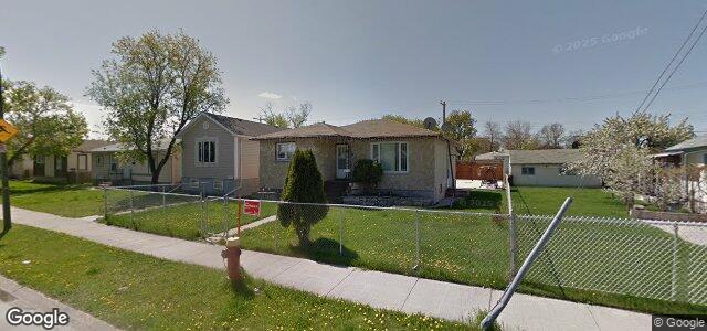Larawan ng 1996 William Avenue W sa Winnipeg, Manitoba