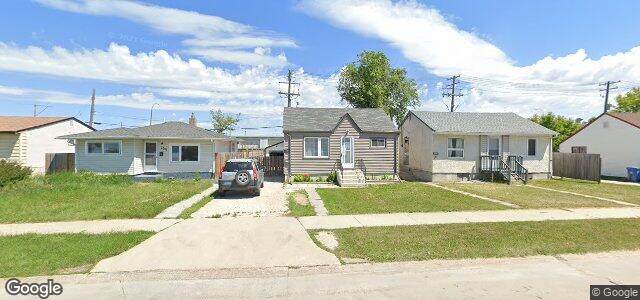 Larawan ng 1999 Alexander Avenue sa Winnipeg, Manitoba