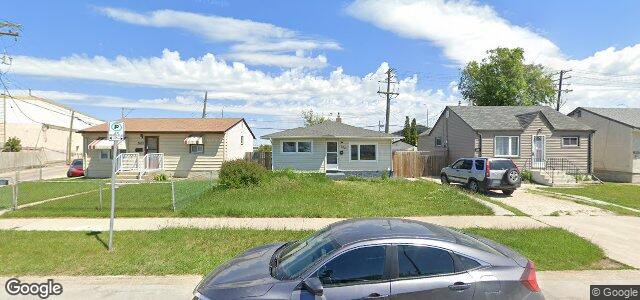 Larawan ng 2001 Alexander Avenue sa Winnipeg, Manitoba