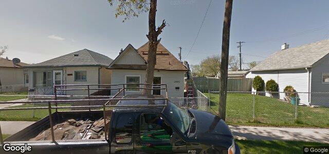 Larawan ng 2002 William Avenue W sa Winnipeg, Manitoba