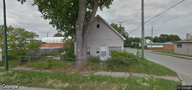 Larawan ng 57 Gallagher Avenue W sa Winnipeg, Manitoba
