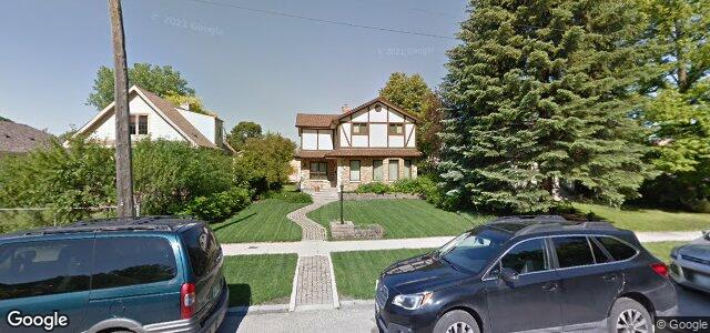 Larawan ng 10 Deer Lodge Place sa Winnipeg, Manitoba
