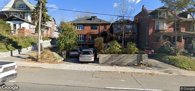 Larawan ng 111 Parkside Drive sa Winnipeg, Manitoba