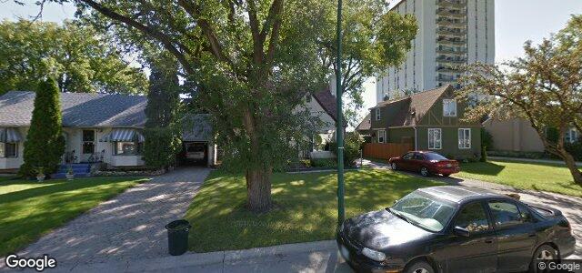 Larawan ng 111 Riverbend Crescent sa Winnipeg, Manitoba