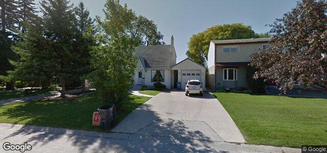 Larawan ng 130 Riverbend Crescent sa Winnipeg, Manitoba