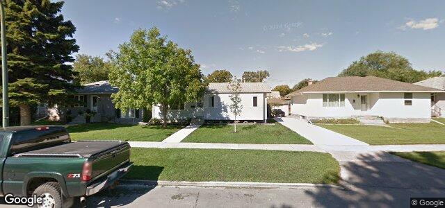 Larawan ng 130 Roseberry Street sa Winnipeg, Manitoba